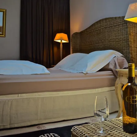 Bed & Breakfast Chateau De La Vieille Chapelle