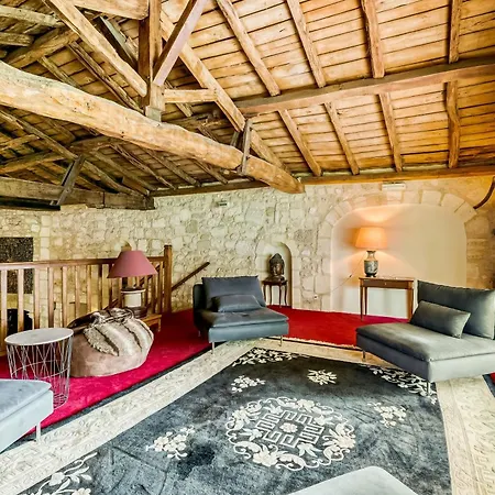 Chateau De La Vieille Chapelle