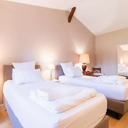 Chateau De La Vieille Chapelle Bed & Breakfast